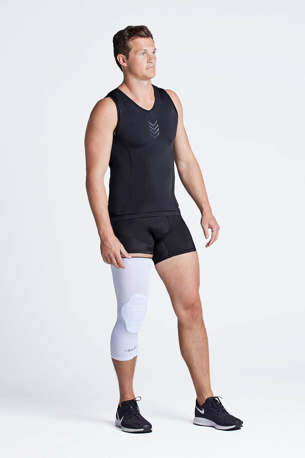 Men's Sports Shorts with Knee Pads Padded Compression-Basketball