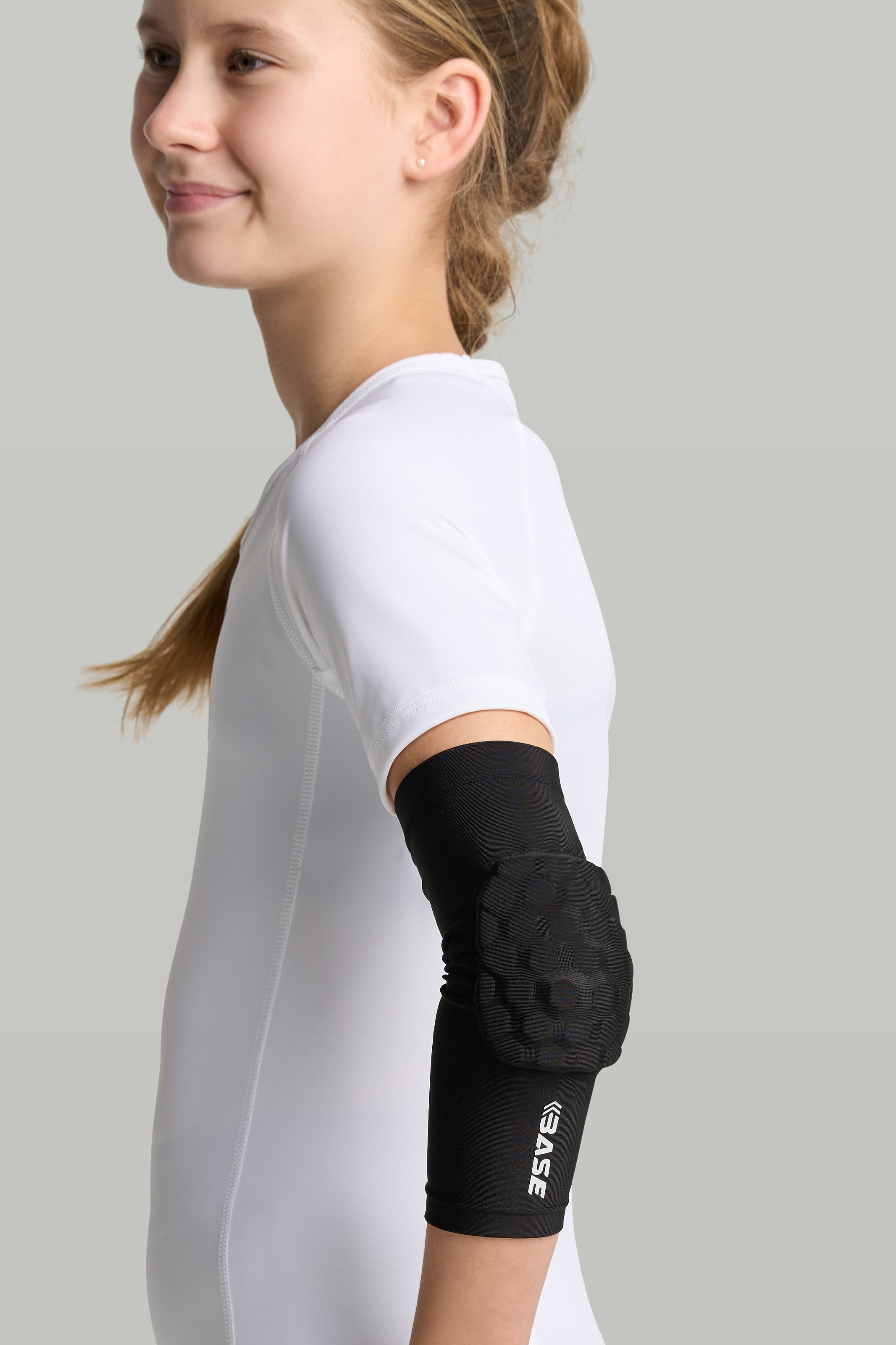 BASE Compression Padded Arm Guard (Single) - Black