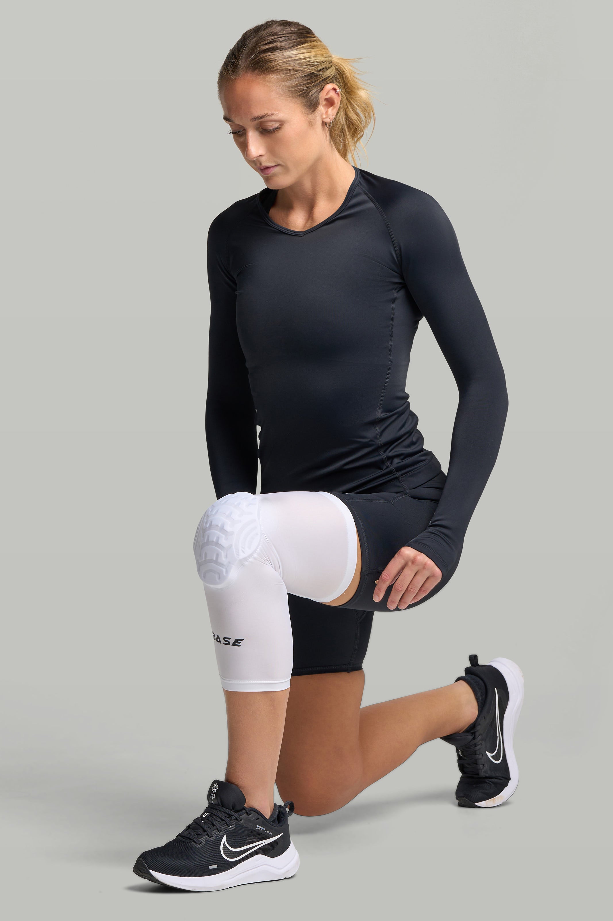 BASE Compression &quot;CURVED&quot; Padded Knee Guard (Single) - White