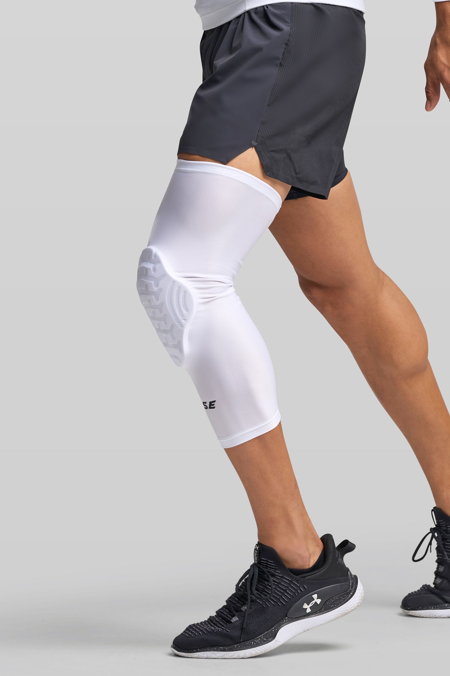 BASE Compression &quot;CURVED&quot; Padded Knee Guard (Single) - White