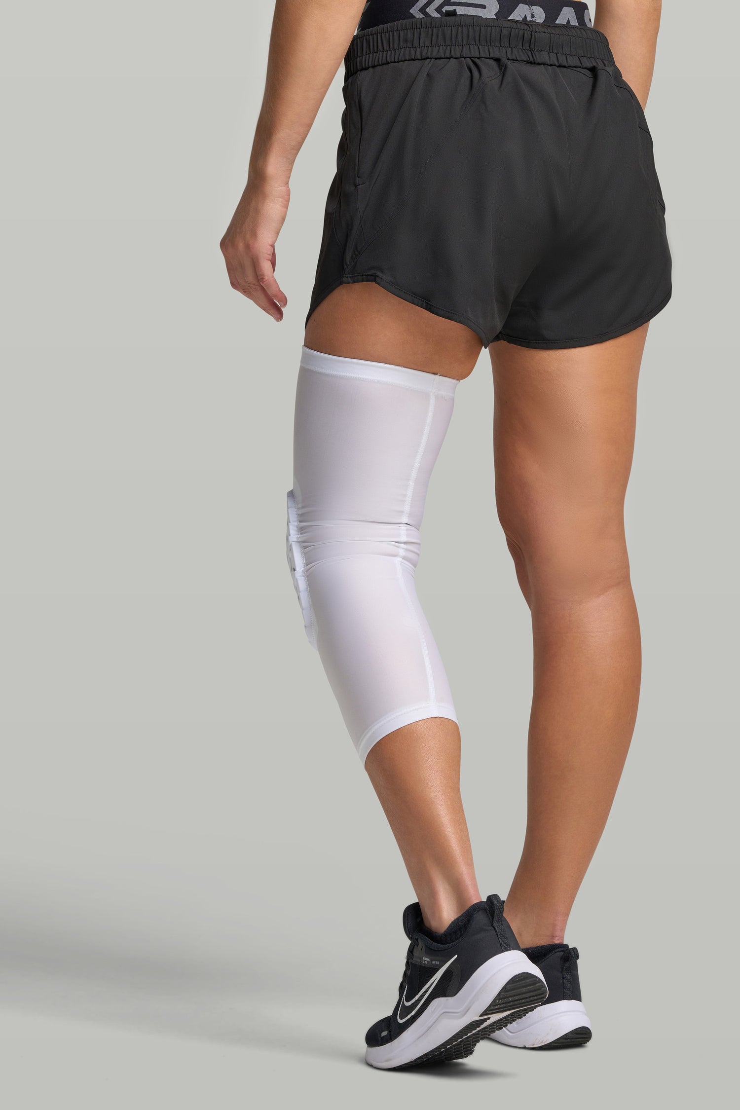 BASE + NBL Square Padded Knee Guard (Single) - White