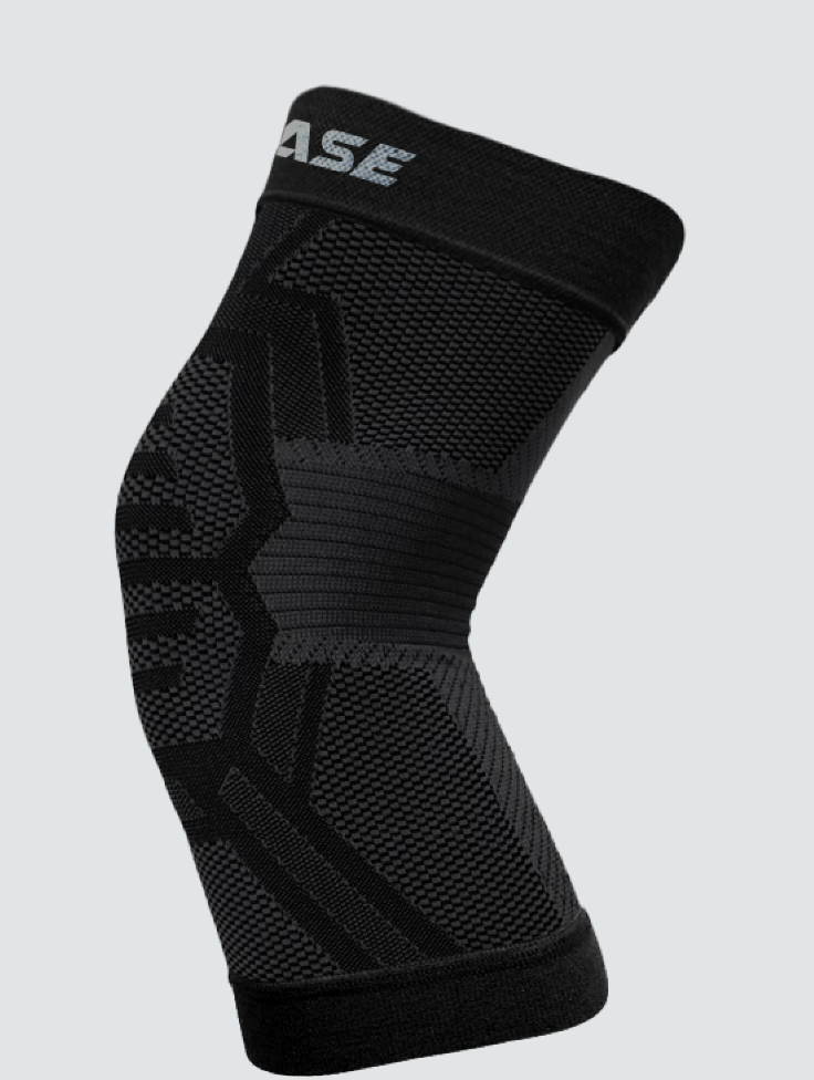 BASE Compression Knee Sleeve - Black